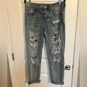NWT American Eagle Tomgirl Jeans, Size 6